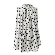 Women wear shirts, polka dots, basic shirts everyday